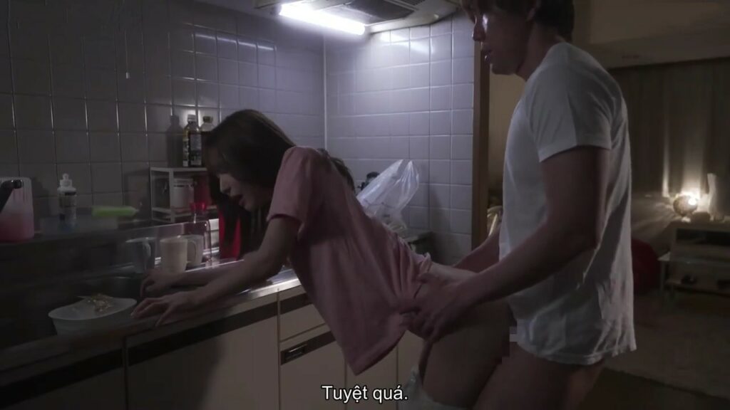 chan-co-vo-khong-ngon-chong-ngoai-tinh-voi-co-hang-xom-nong-bong